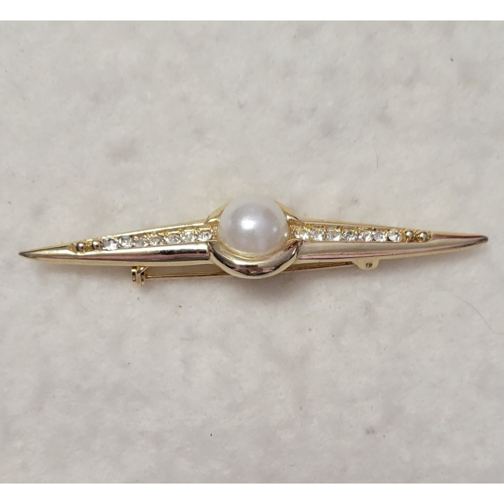 Vintage Unsigned Diamond Shape w/ Faux Pearl Center & Rhinestone Design As Is